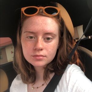 Meet your Posher, Ciara